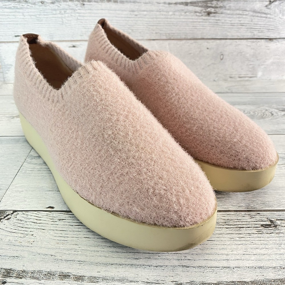 Louise et‎ Cie Raja Sneaker Womens 6 Pink Soft Rose Stretch Platform Shoes Fuzzy